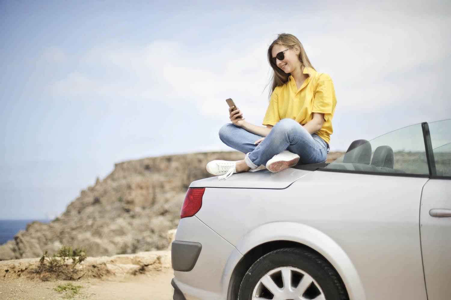 Roaming w smartfonie na wakacjach