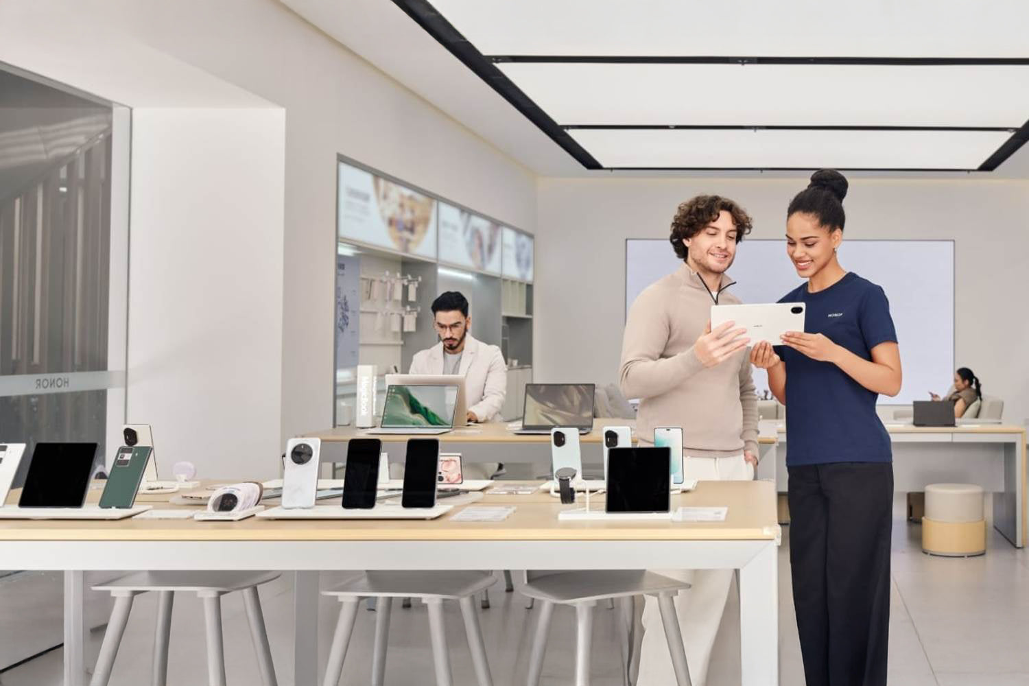 Wsparcie techniczne i aktualizacje HONOR